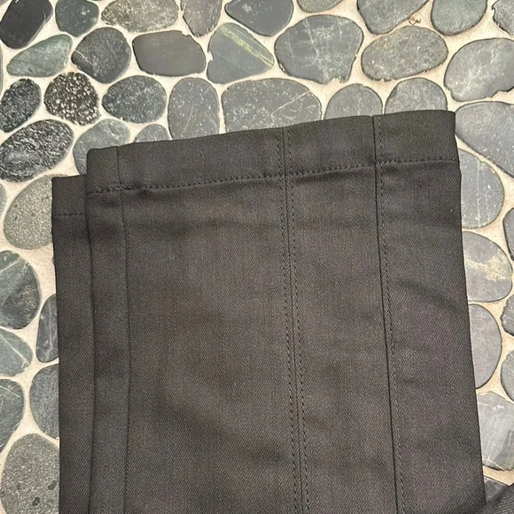 Cinq a Sept Stylish Black jeans